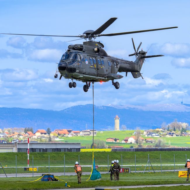 Eurocopter EC 135 / Helicoptertechnik Schwing Eurocopter EC 135 / Helicoptertechnik Schwing